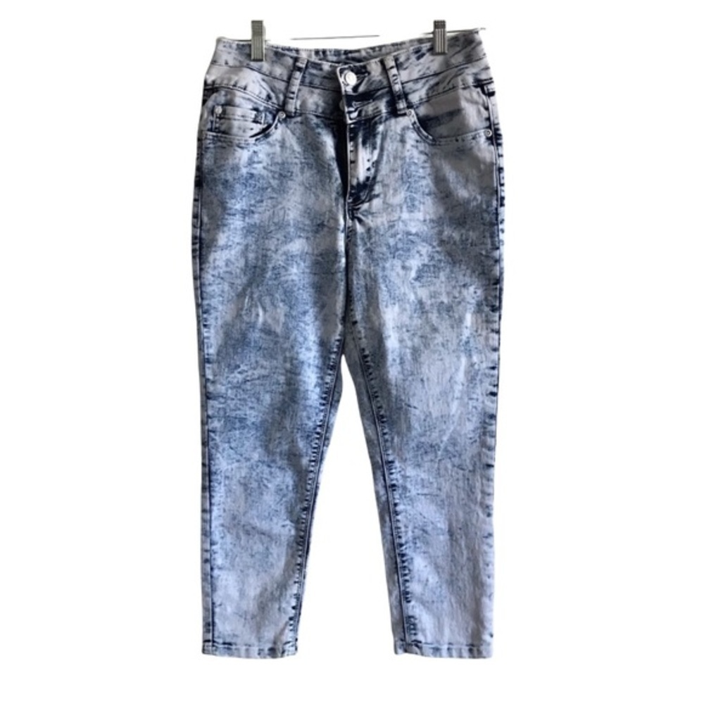 Revolt 7 Revolution Capri Style Distressed Stretch Blue High Rise Jeans Size 8